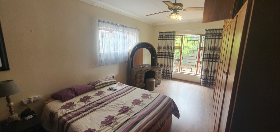 3 Bedroom Property for Sale in Heiderand Western Cape